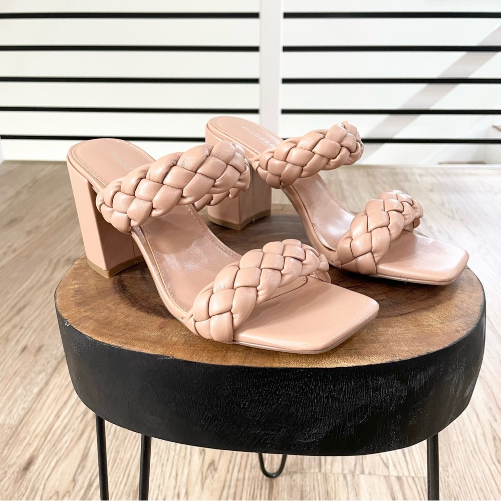 6.5 8 8.5 10 NWT blush tan cream, chunk heal, open toe, faux leather sandals - Picture 10 of 13